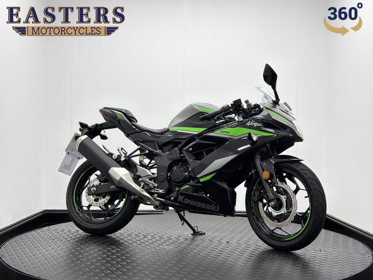 Kawasaki bikes for sale in Swindon | AutoTrader Bikes